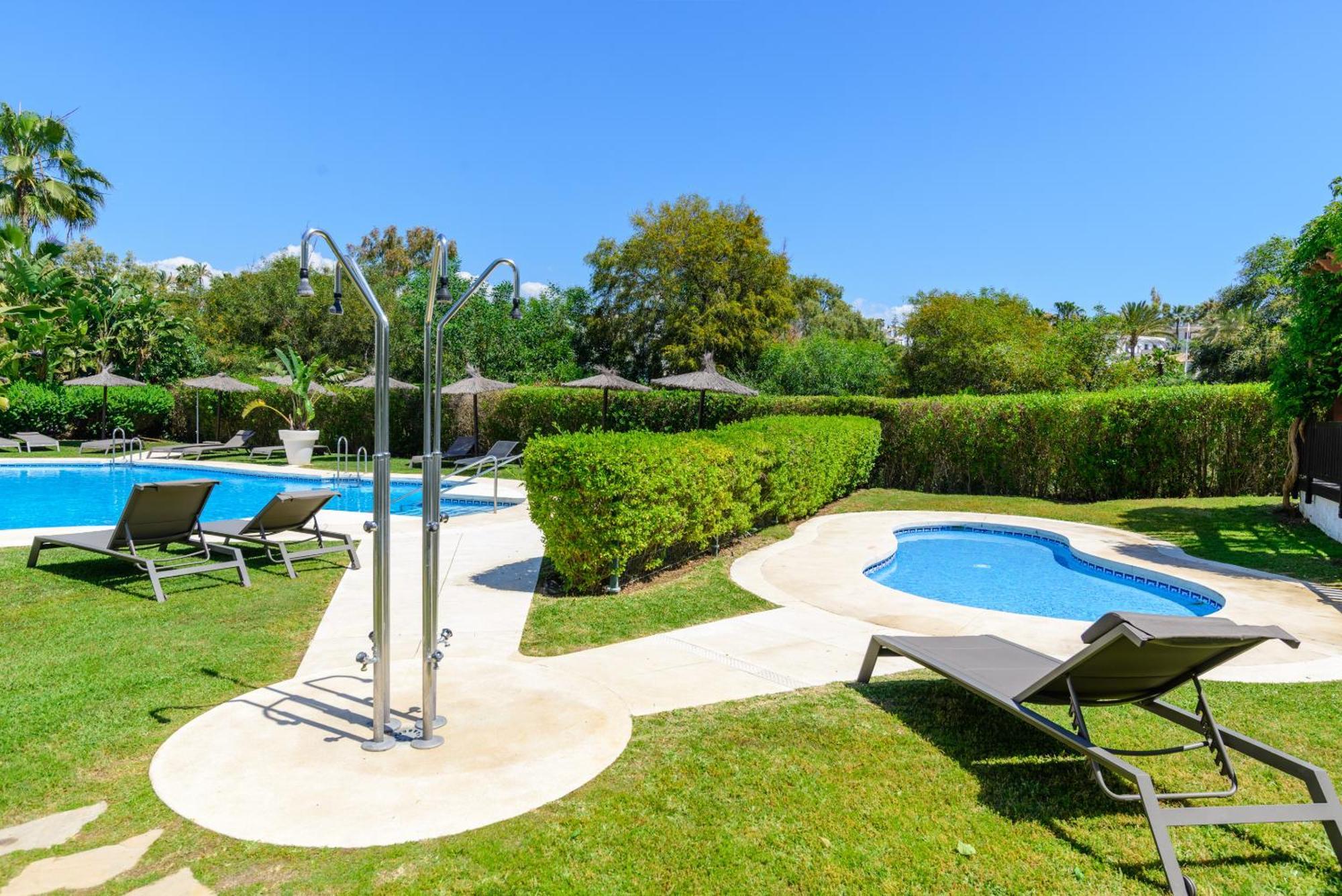 Golf Hills Bed and Breakfast Estepona Buitenkant foto