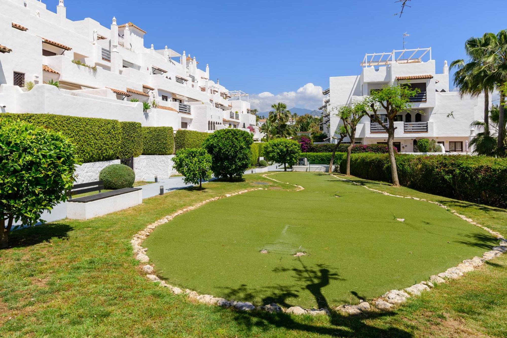 Golf Hills Bed and Breakfast Estepona Buitenkant foto